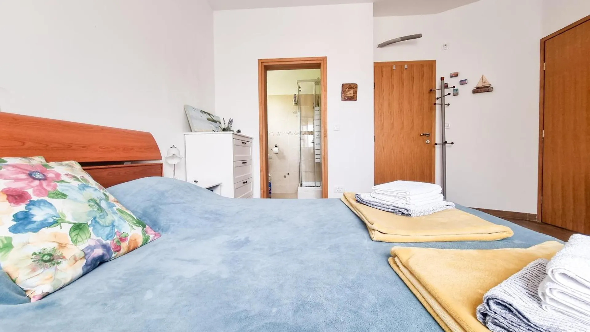Apartments & Room Danijel Pinezici  Croatia
